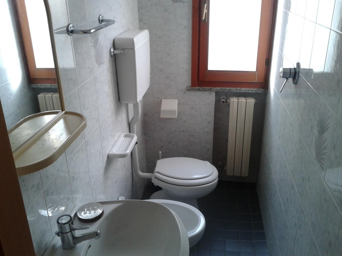 Residence Monaco Appartamenti Римини Екстериор снимка